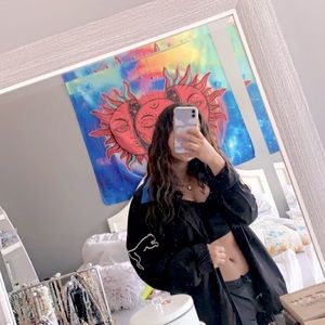 Meet your Posher, Amira